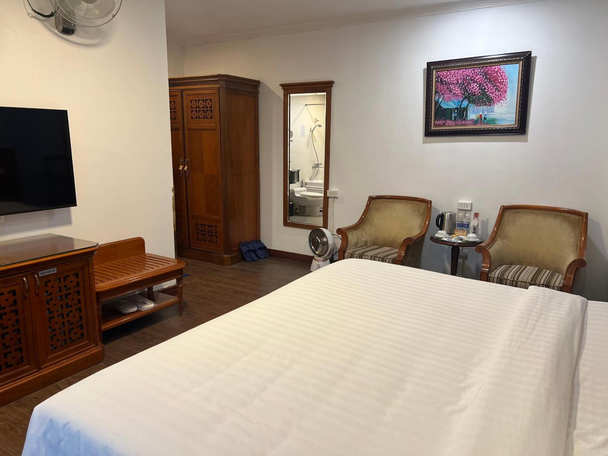 A25 Hotel - 19 Phan Dinh Phung Hanoi Exterior photo