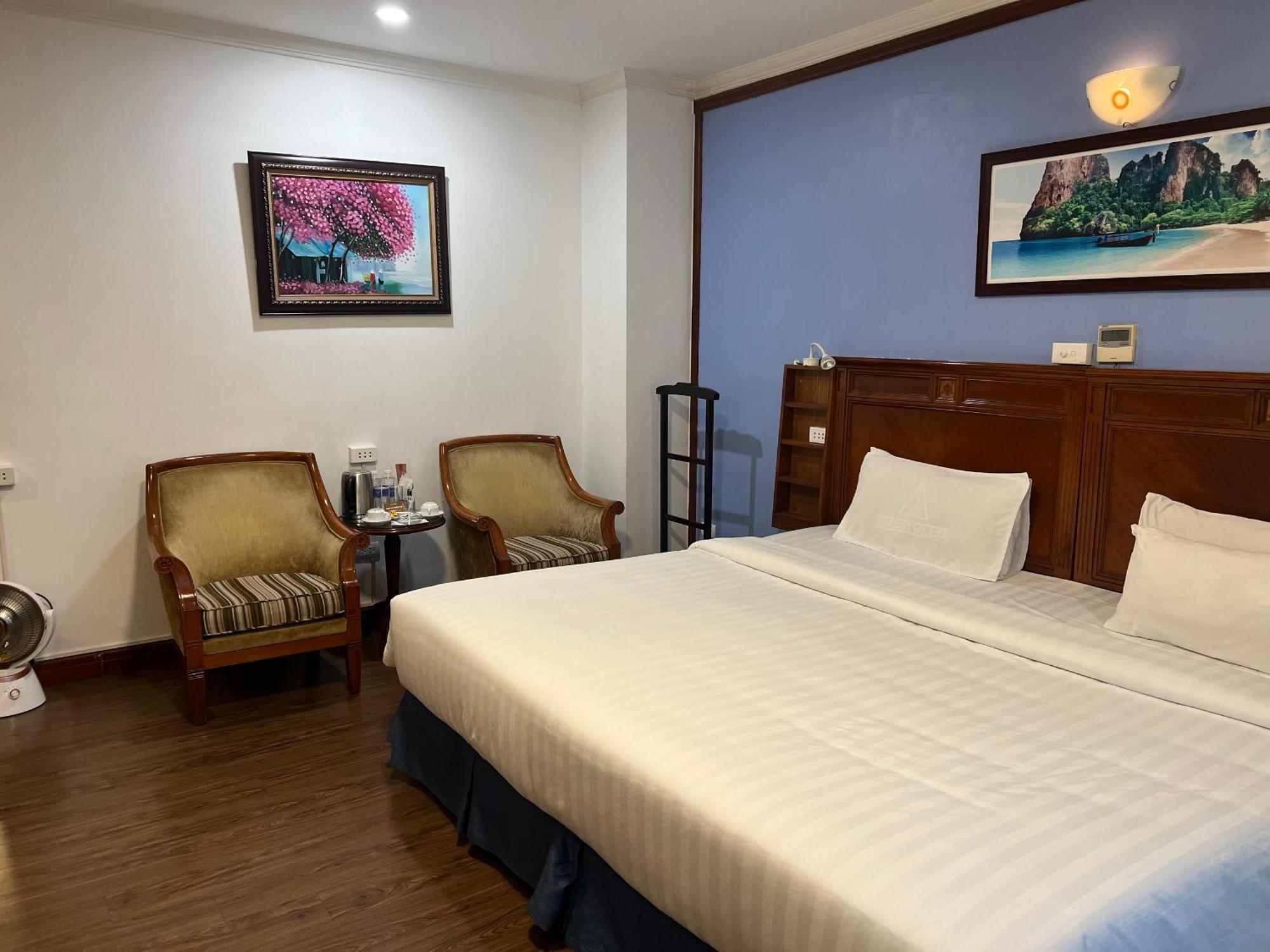 A25 Hotel - 19 Phan Dinh Phung Hanoi Exterior photo