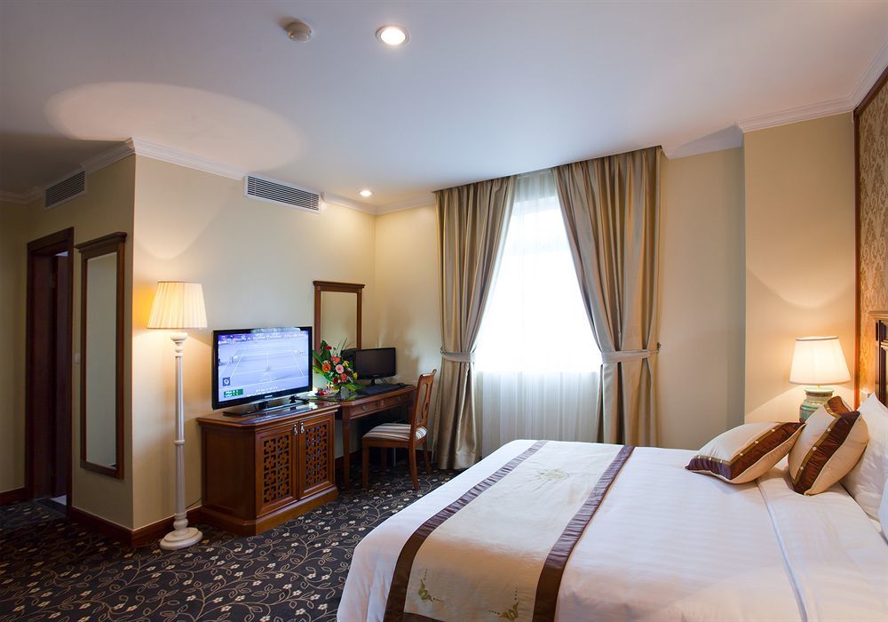 A25 Hotel - 19 Phan Dinh Phung Hanoi Exterior photo